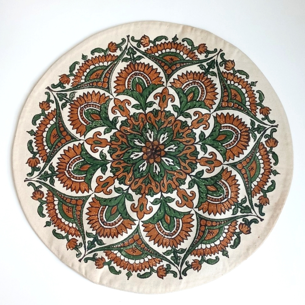 Vintage Round Natural Cotton Pillow 17” Sham Brown Green Floral Crest Motif